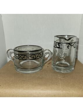Vintage Art Deco Heisey Glass Creamer & Open Sugar Set  As Is